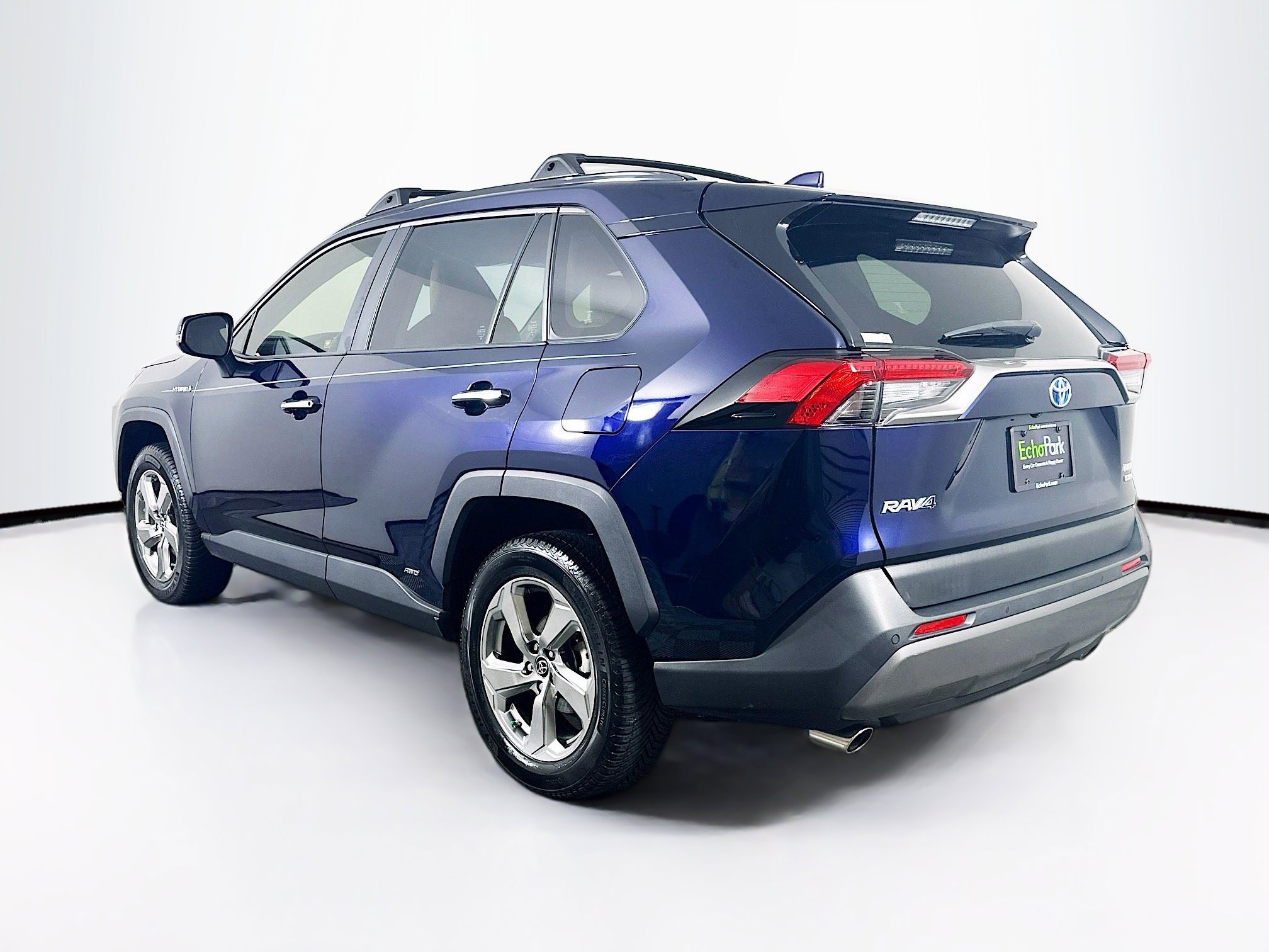 Used 2019 Toyota RAV4 Limited image 5