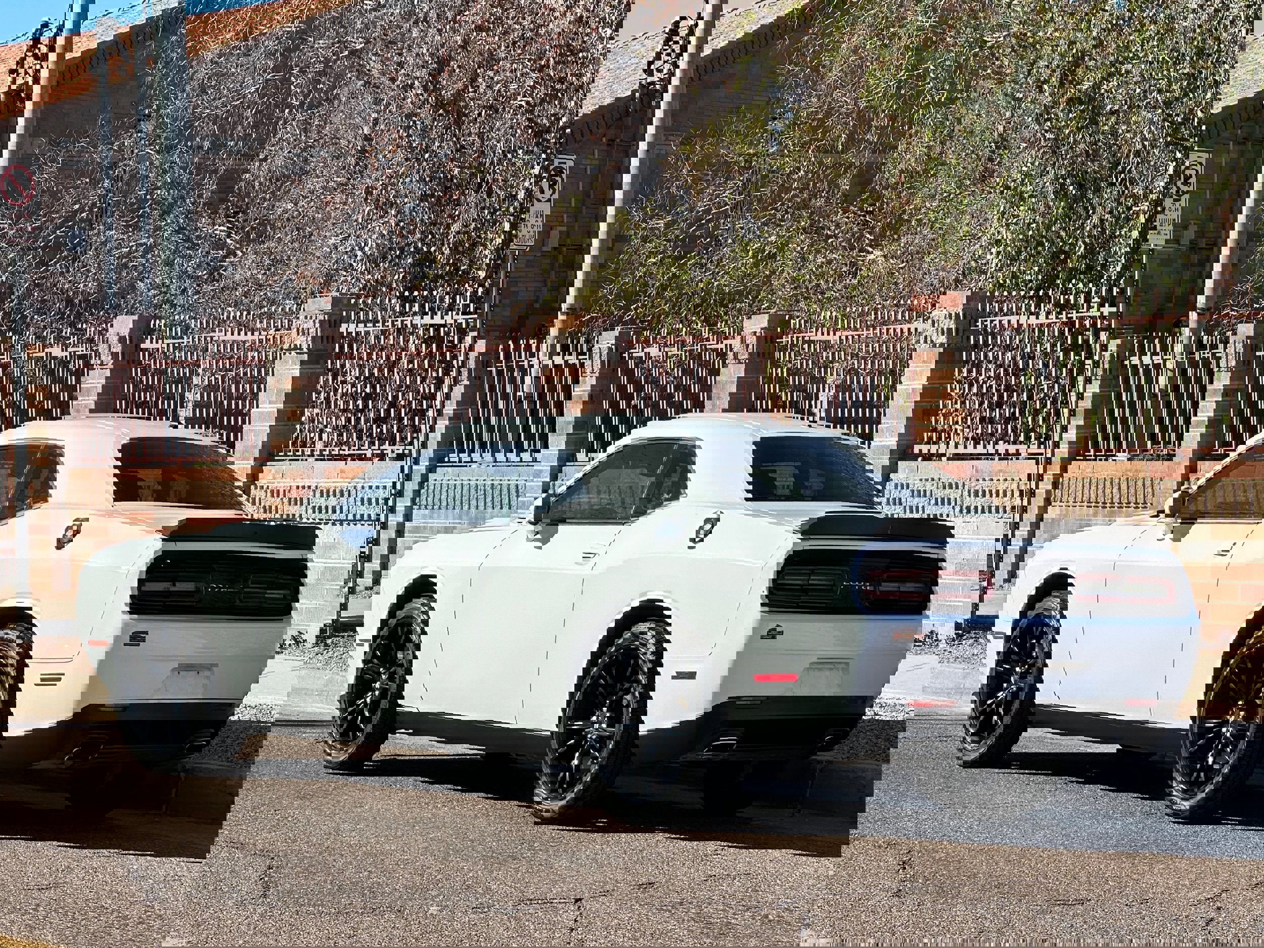 Used 2018 Dodge Challenger SXT w/ Blacktop Package image 5