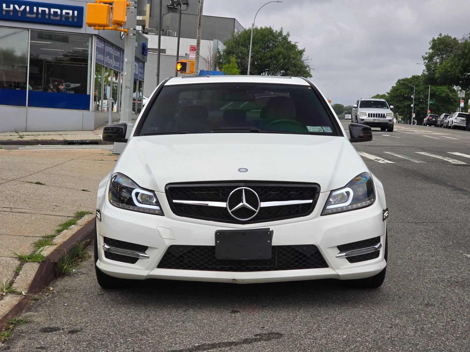 Used 2014 Mercedes-Benz C 300 4MATIC Sedan image 3