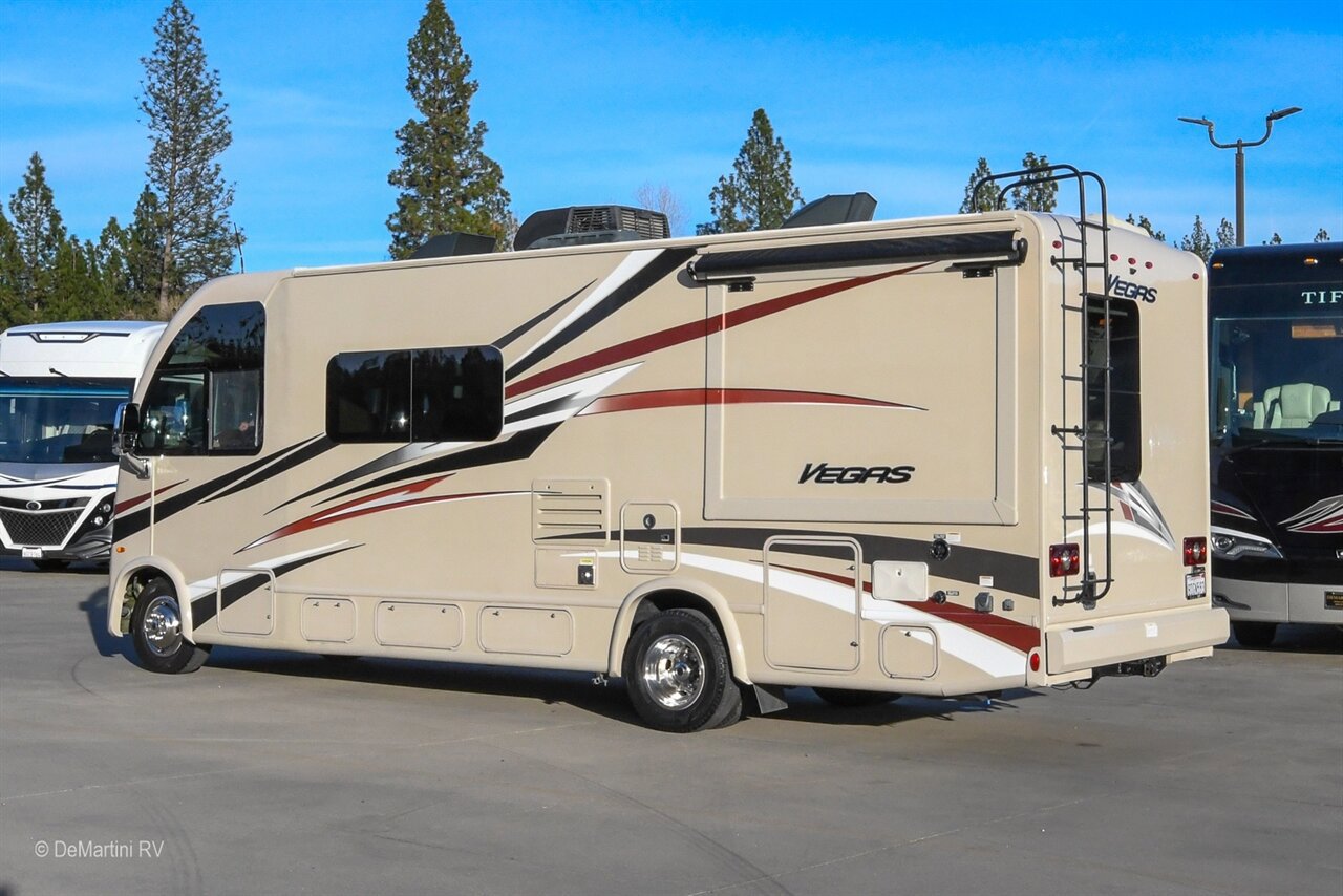 Used 2017 Ford E-450 and Econoline 450 Super Duty w/ A/C Prep Package RWD image 2
