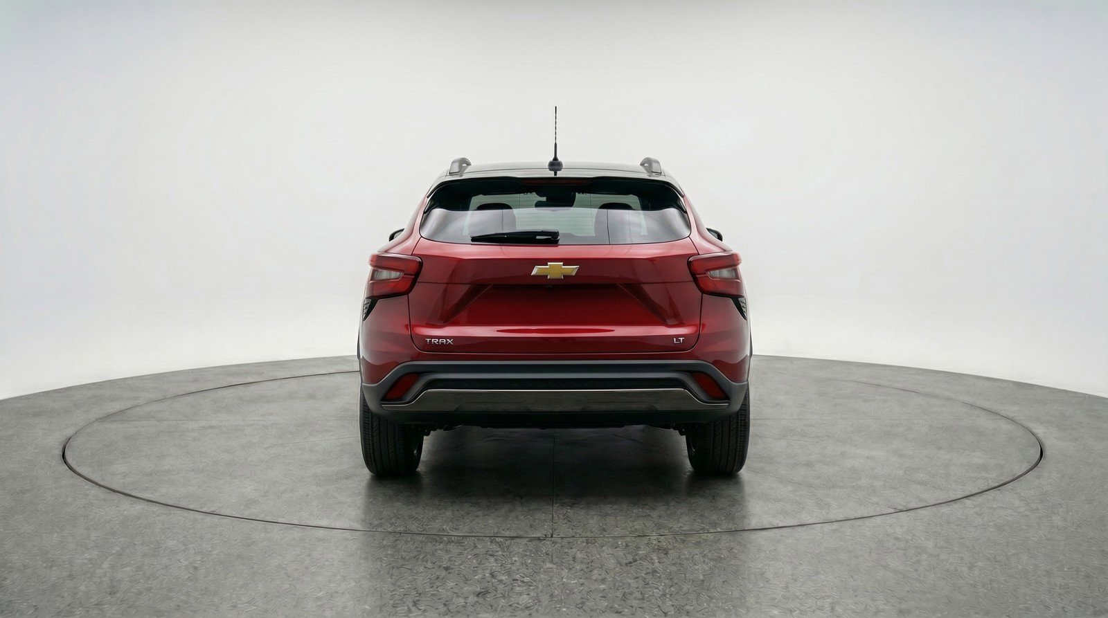 Used 2025 Chevrolet Trax LT FWD image 7