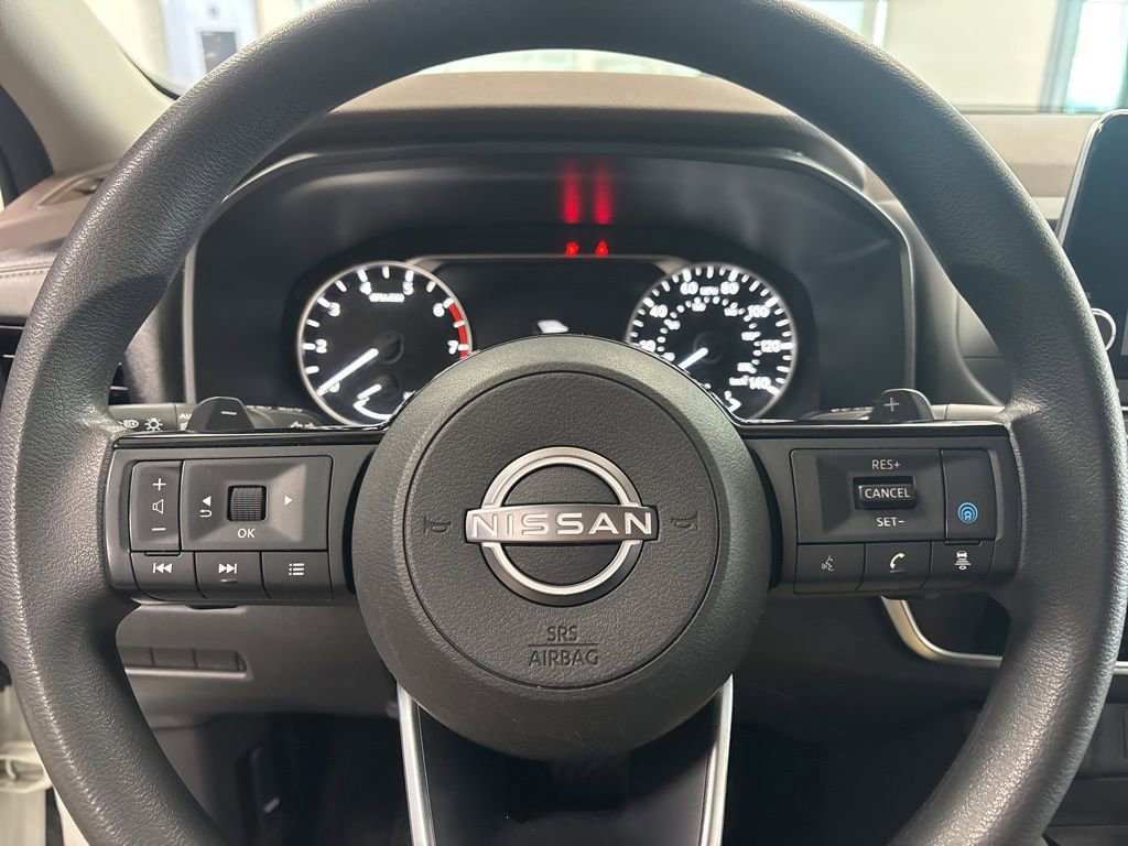 Used 2023 Nissan Rogue SV AWD/4WD image 15