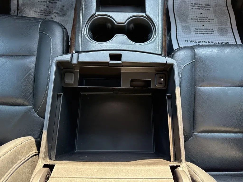 Used 2019 Chevrolet Tahoe LT AWD/4WD image 34