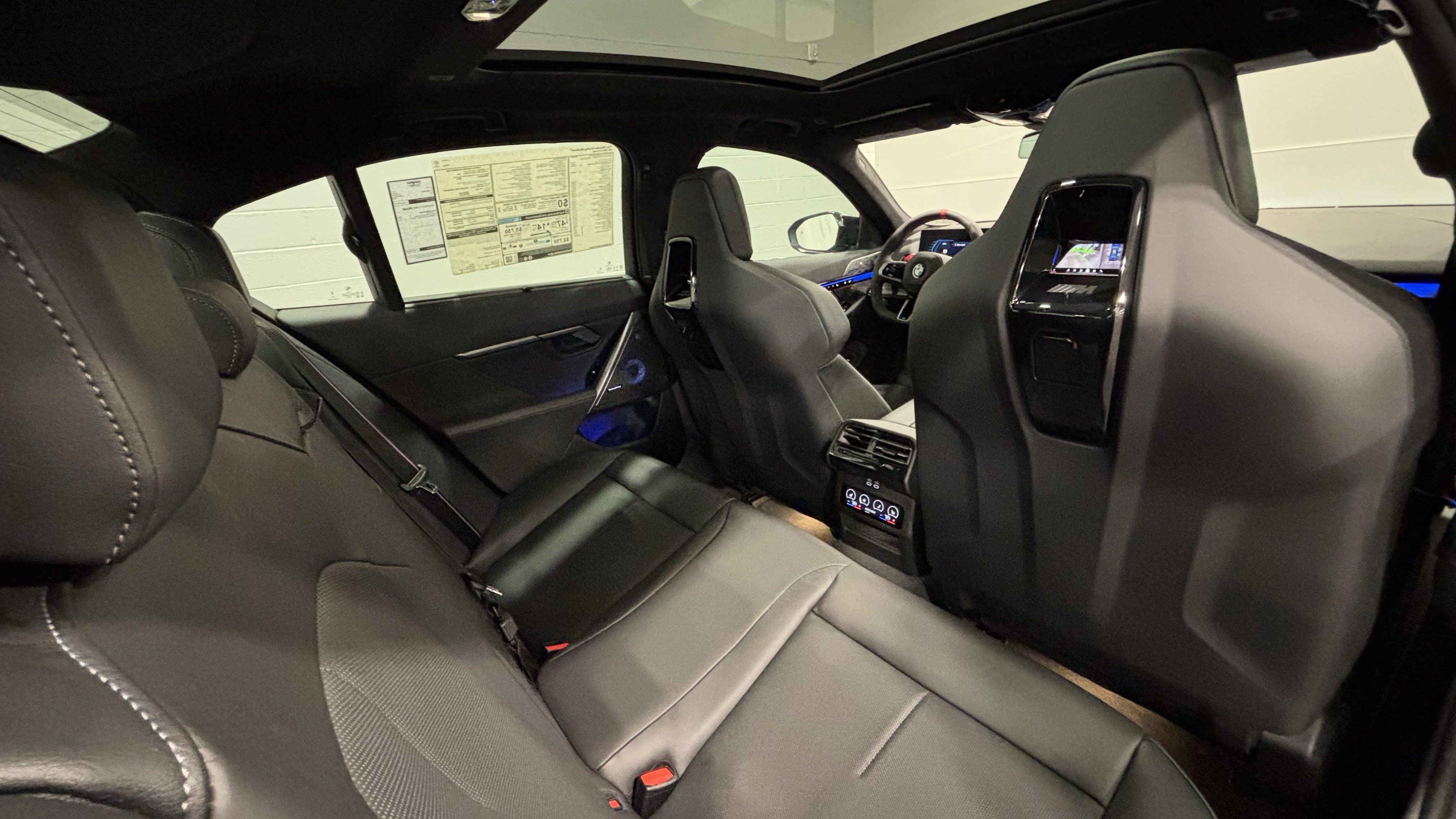 New 2027 BMW M5 w/ Executive Package AWD/4WD image 28