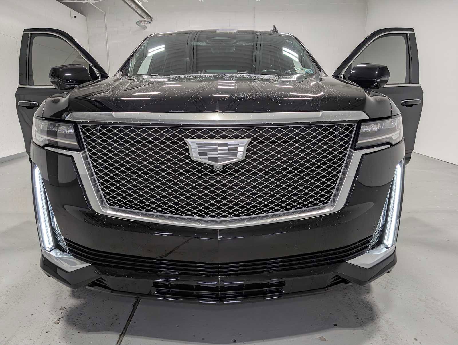 Certified 2021 Cadillac Escalade Premium Luxury image 14