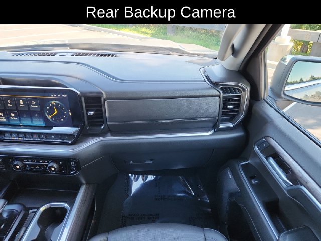 Used 2024 Chevrolet Silverado 1500 LTZ w/ LTZ Premium Package AWD/4WD image 25