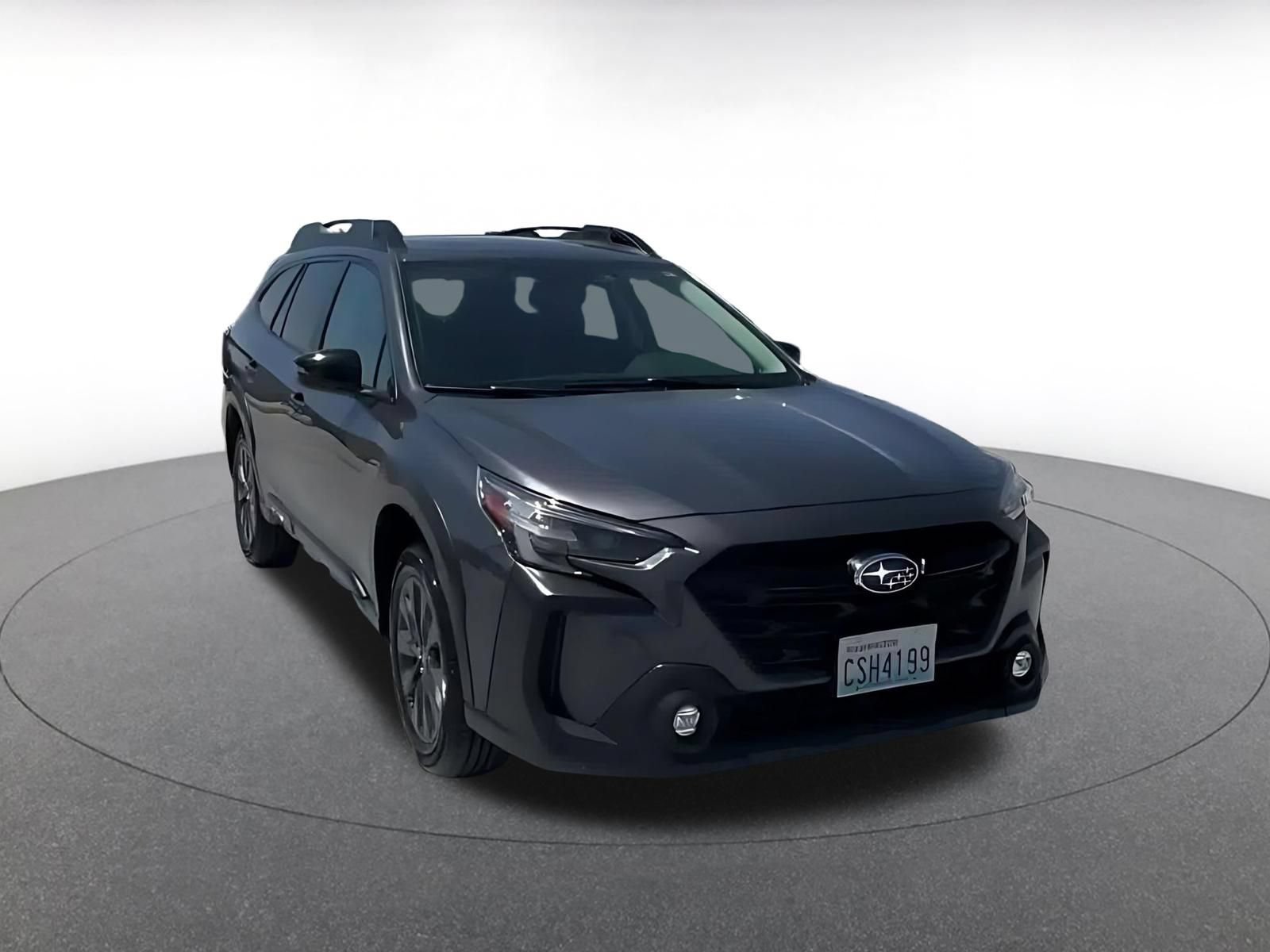 Used 2025 Subaru Outback Onyx Edition AWD/4WD image 3