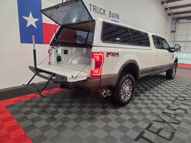 Used 2018 Ford F350 King Ranch w/ King Ranch Ultimate Package AWD/4WD image 29