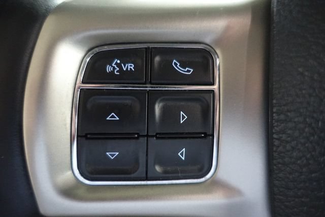 Used 2014 RAM 1500 Laramie w/ Convenience Group AWD/4WD image 12