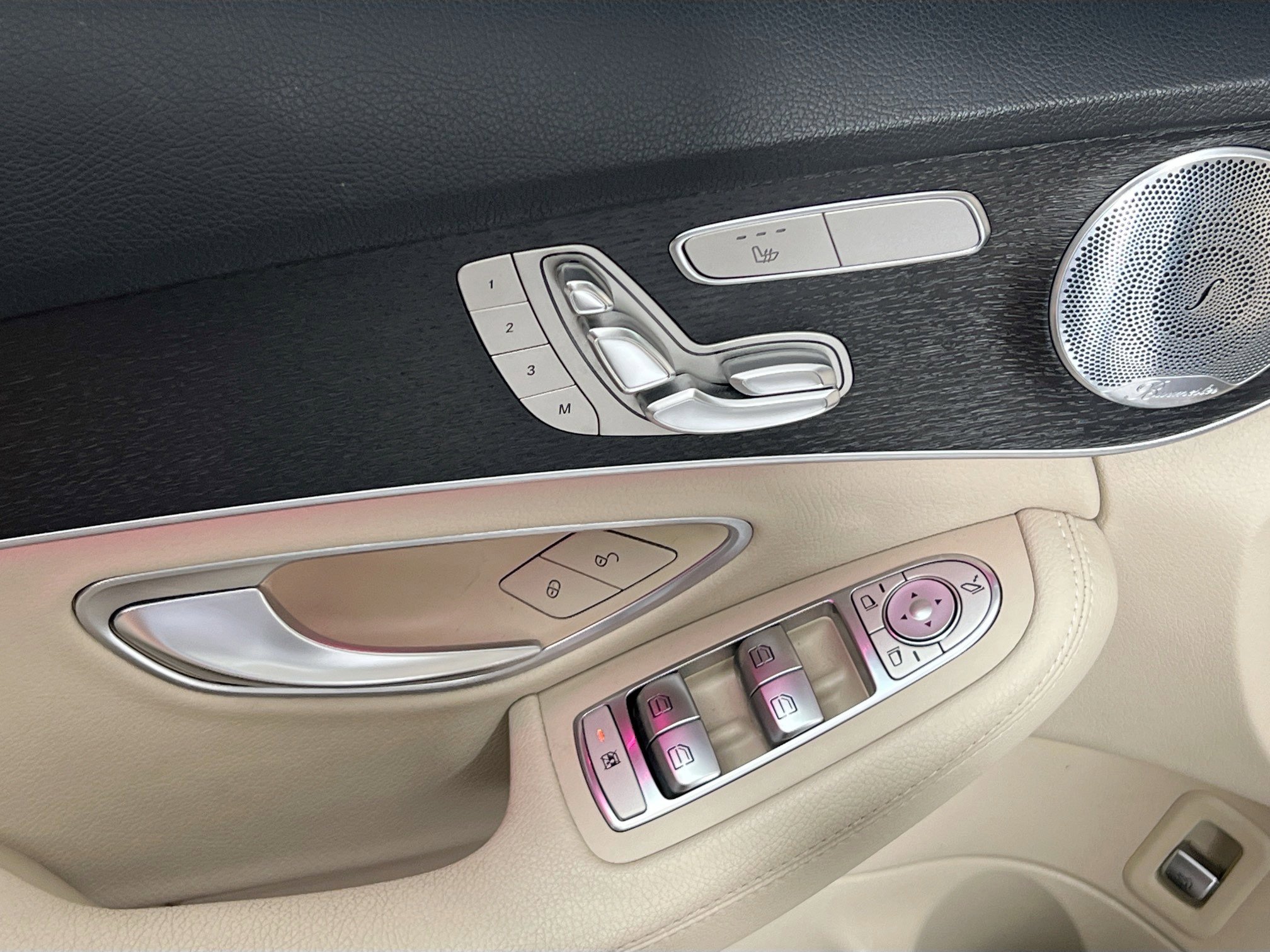 Used 2021 Mercedes-Benz C 300 Sedan image 16