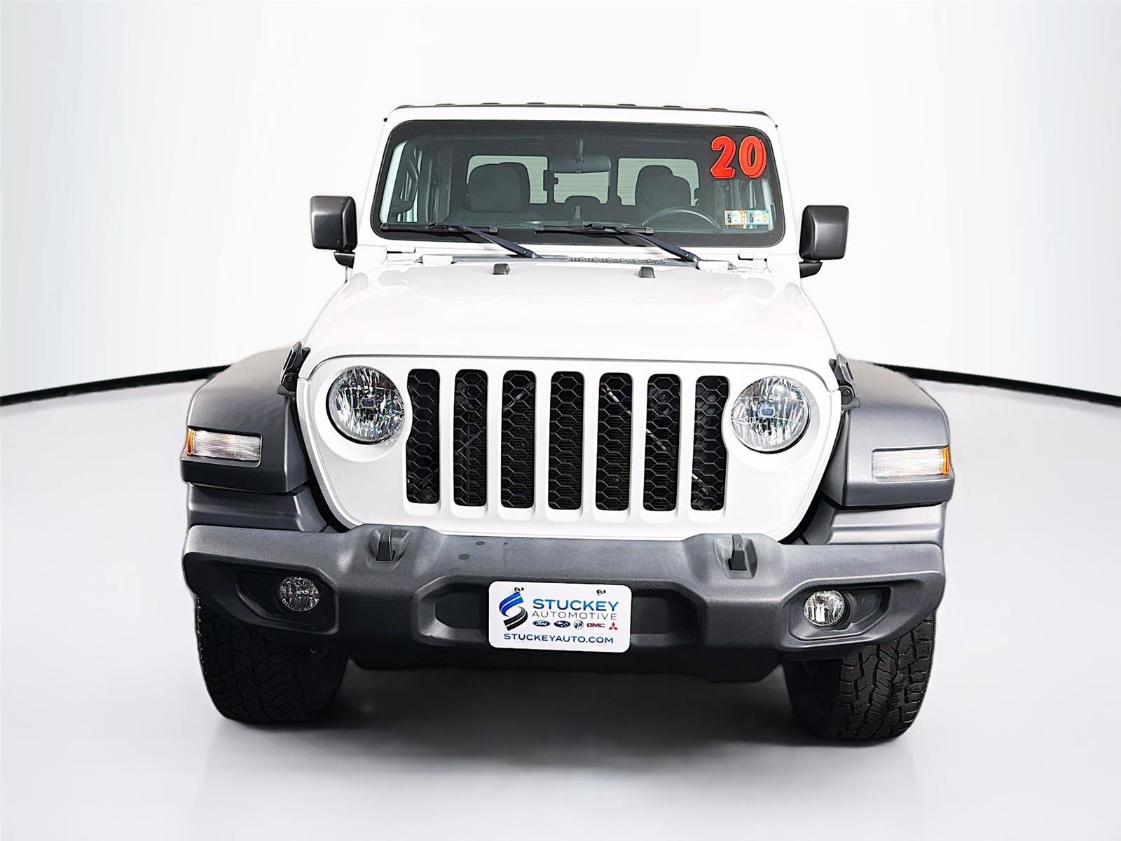 Used 2020 Jeep Gladiator Sport w/ Quick Order Package 24S AWD/4WD image 2