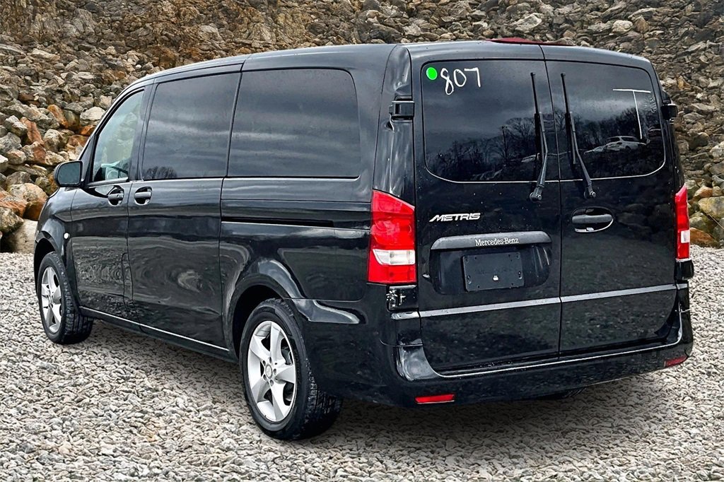 Used 2018 Mercedes-Benz Metris Passenger image 11
