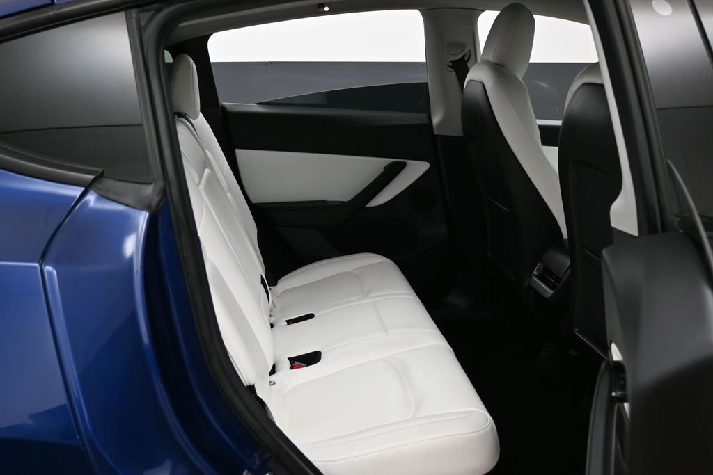 Used 2020 Tesla Model Y Performance image 39