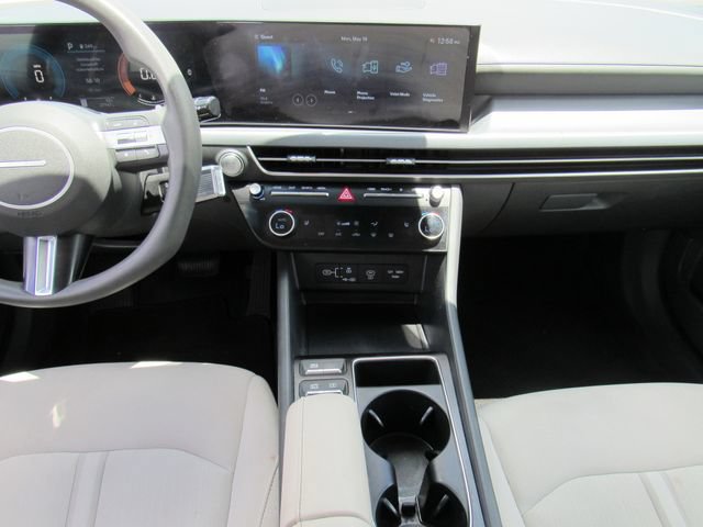 Used 2025 Hyundai Sonata SEL FWD image 16