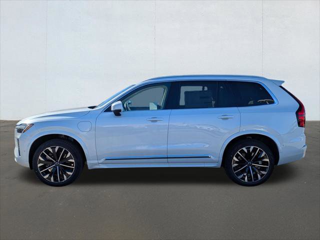 New 2026 Volvo XC90 T8 Ultra w/ Protection Package Premier image 3