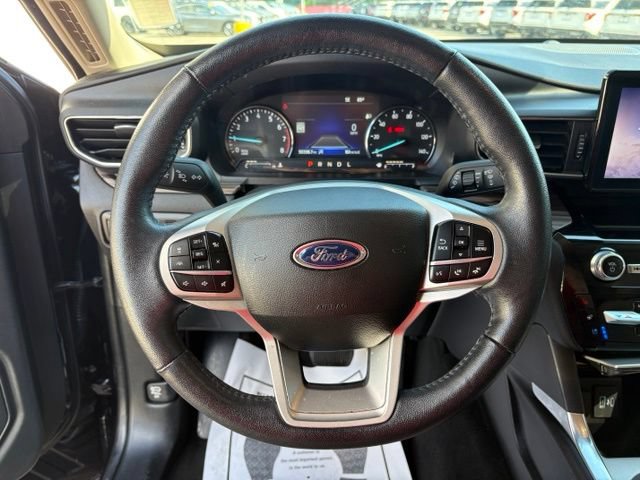 Used 2024 Ford Explorer Limited AWD/4WD image 15