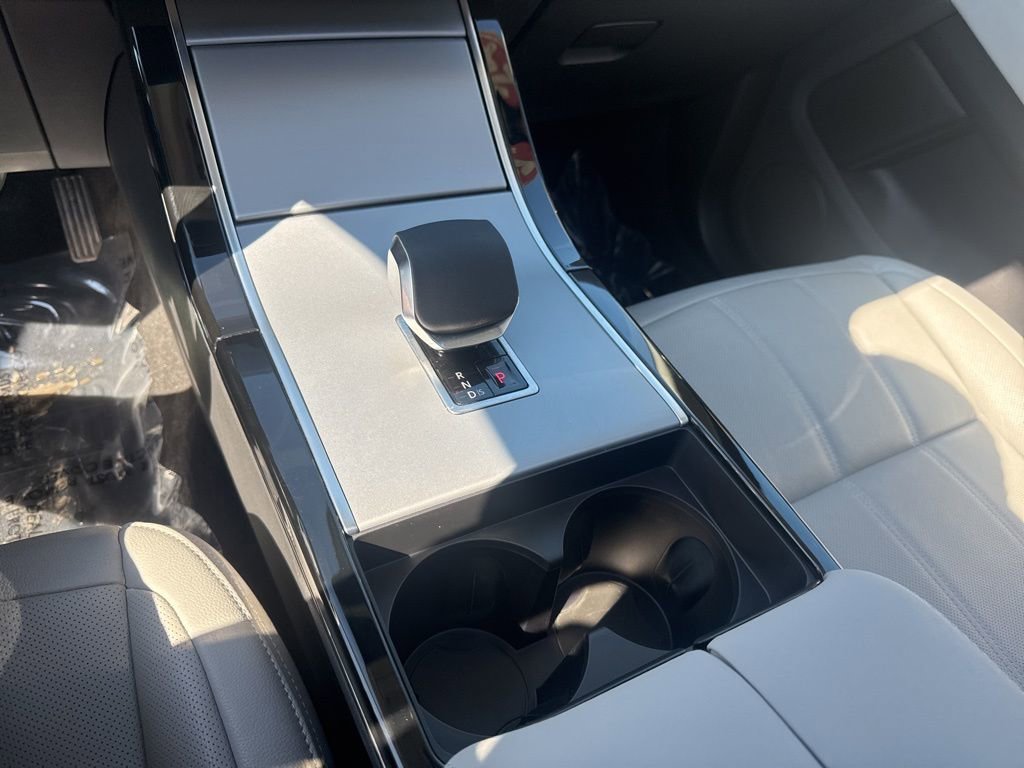 Used 2024 Land Rover Range Rover Evoque S image 22