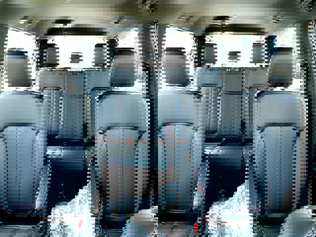 New 2026 Jeep Grand Wagoneer L 4WD image 21