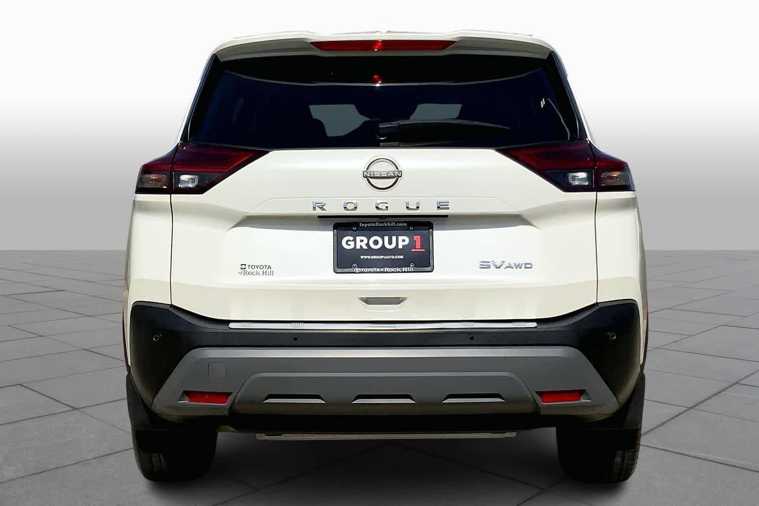 Used 2023 Nissan Rogue SV AWD/4WD image 5
