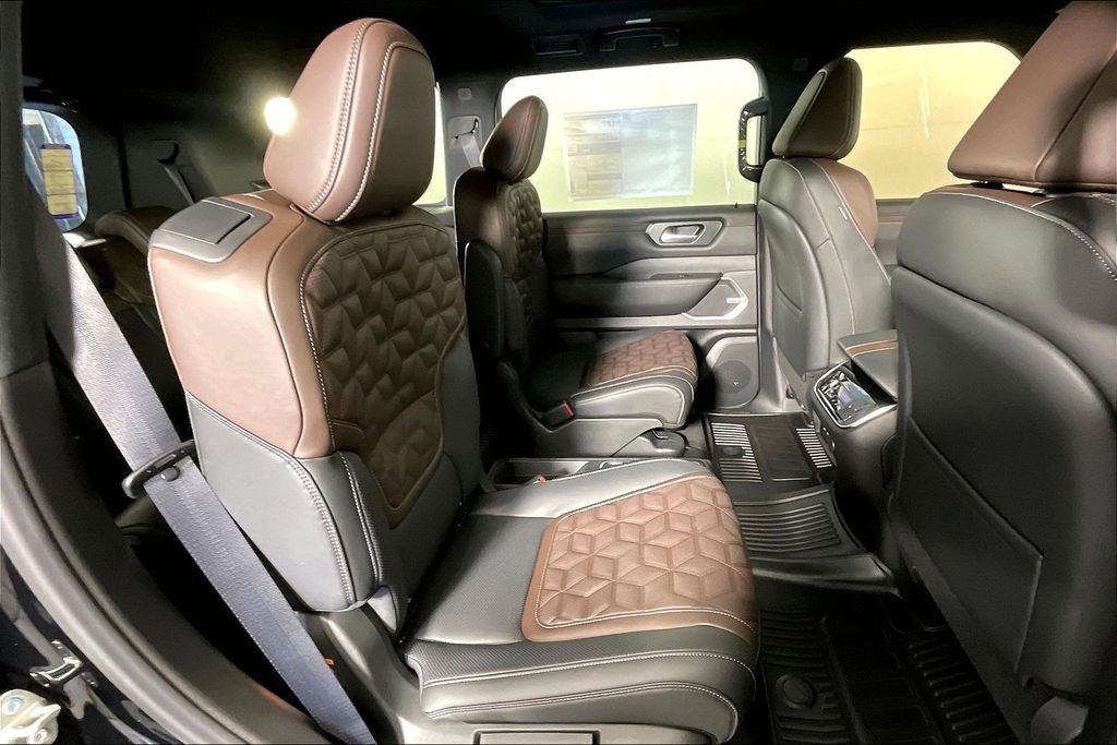 New 2026 Nissan Armada Platinum Reserve image 22