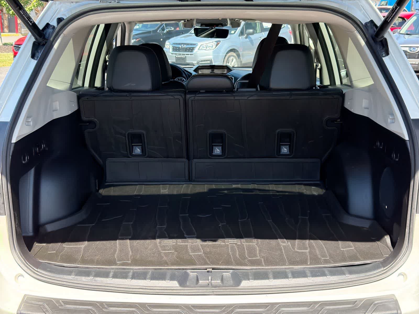 Used 2020 Subaru Forester Limited AWD/4WD image 36