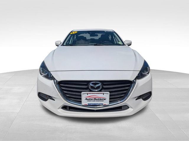 Used 2017 MAZDA MAZDA3 Touring FWD image 2