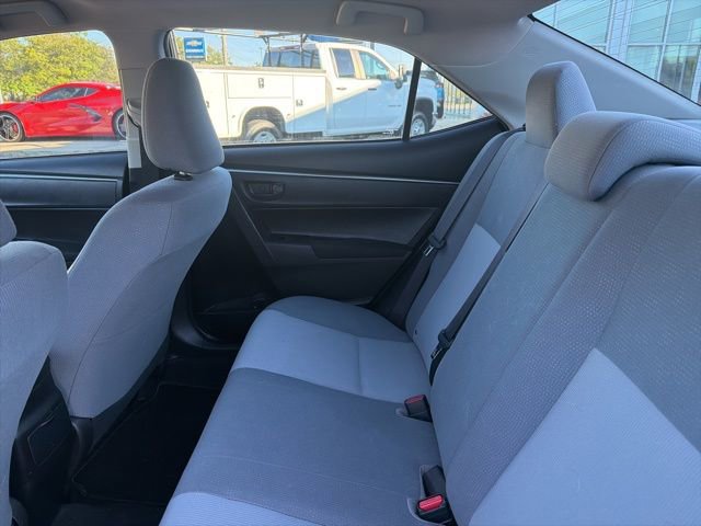 Used 2015 Toyota Corolla L image 9