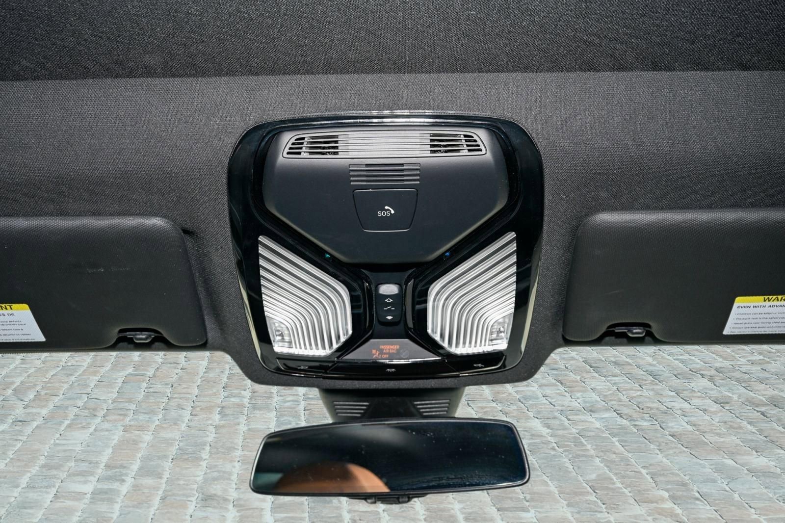 Used 2024 BMW 230i Coupe w/ Premium Package RWD image 19