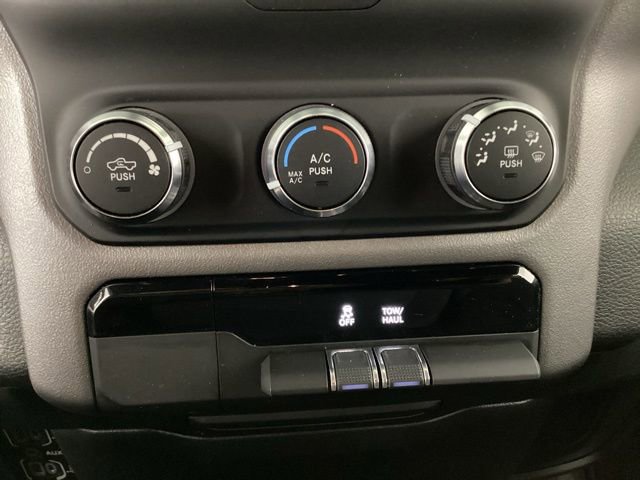 Used 2021 RAM 1500 Big Horn image 22