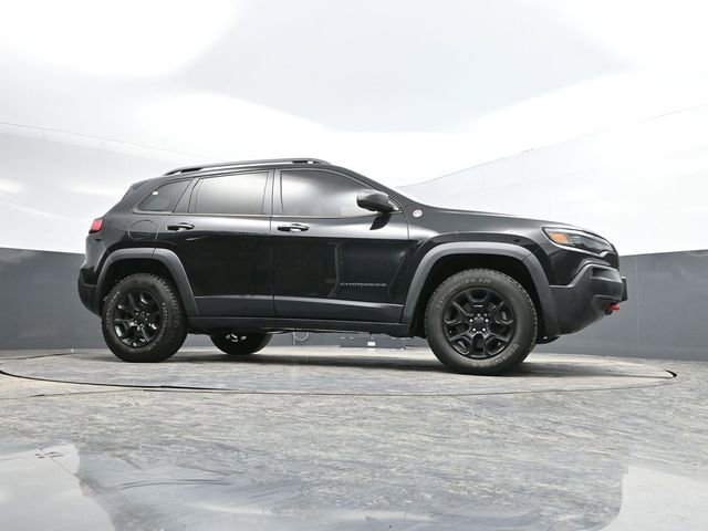 Used 2021 Jeep Cherokee Trailhawk w/ Premium Leather Package image 55