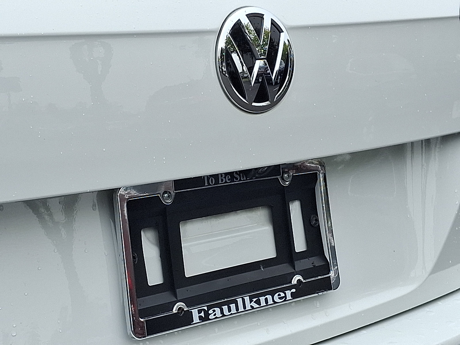 Used 2020 Volkswagen Tiguan SE R-Line AWD/4WD image 32
