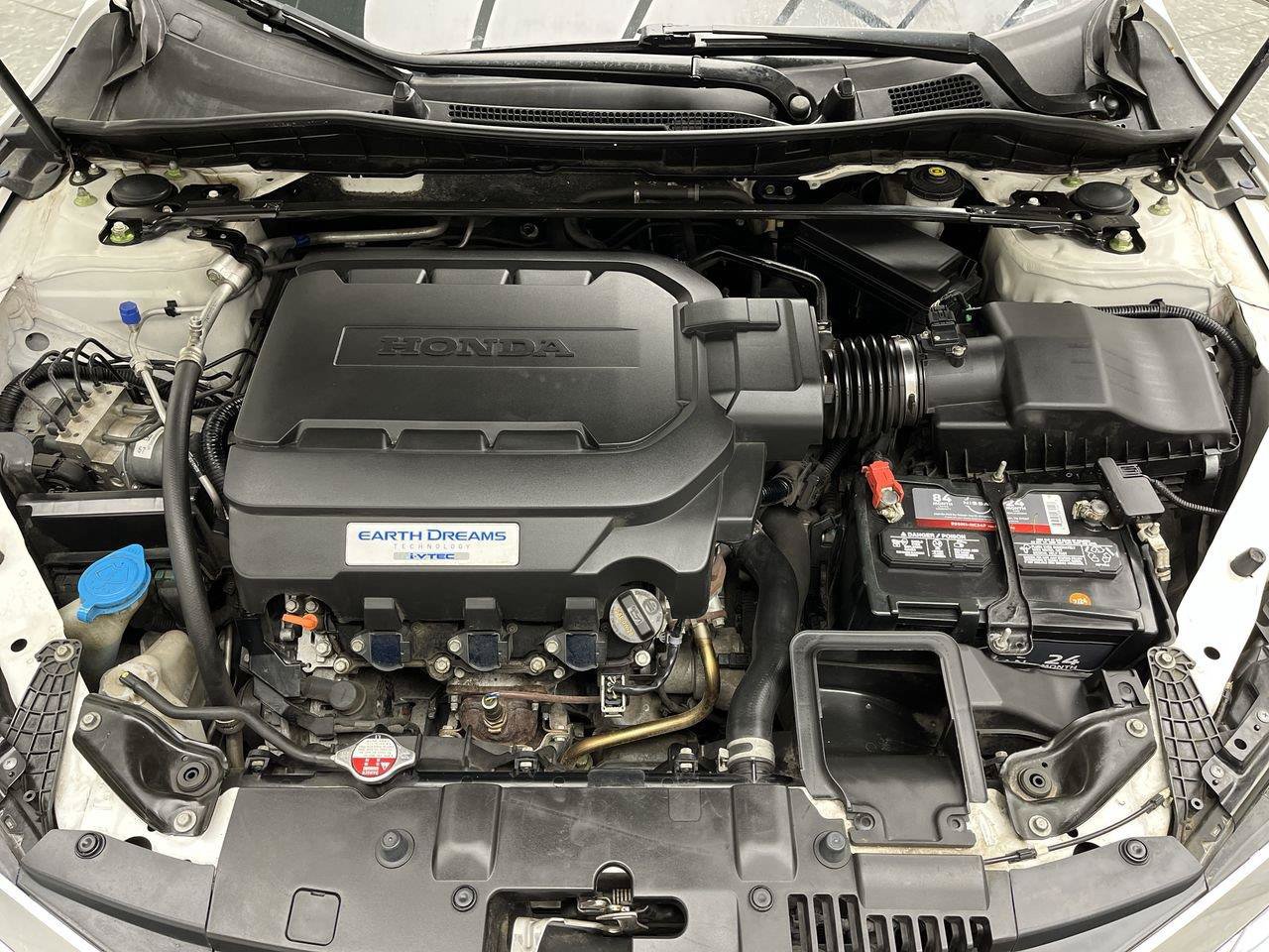 Used 2017 Honda Accord Touring image 28