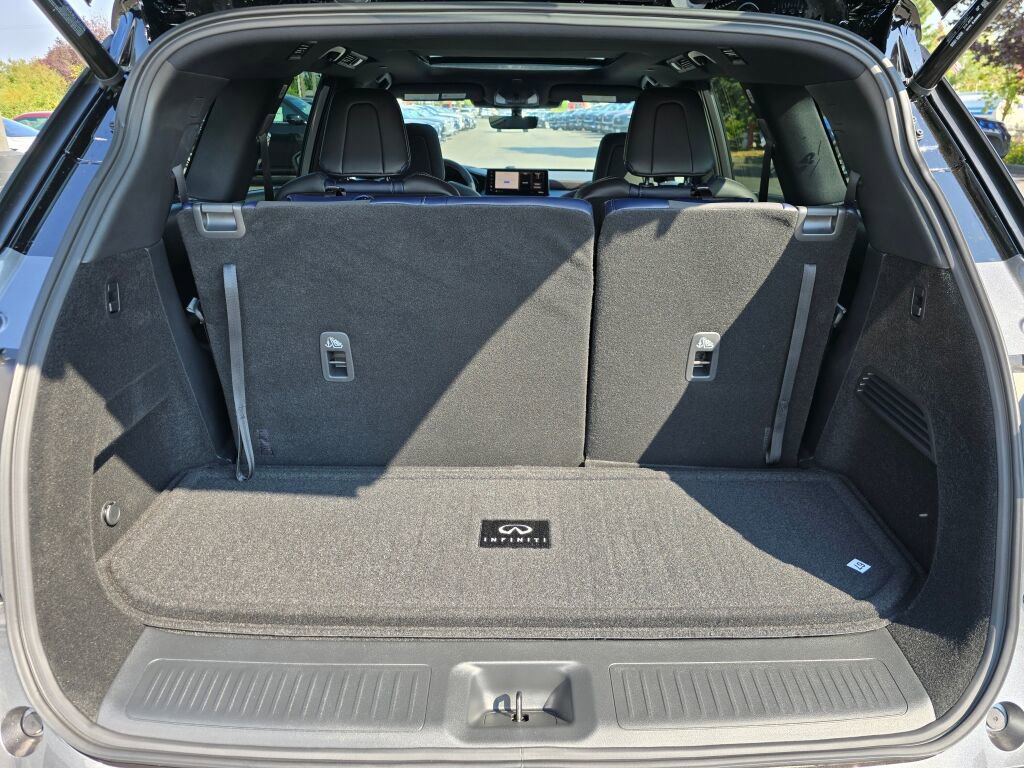 New 2026 INFINITI QX60 Sport w/ Dark Cargo Package image 14