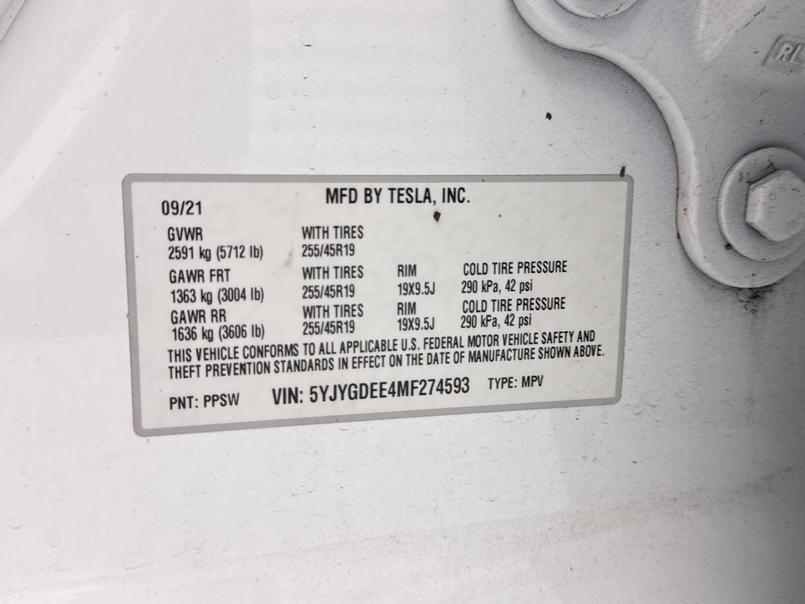 Used 2021 Tesla Model Y Long Range AWD/4WD image 39