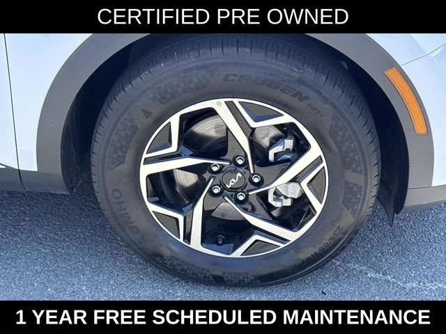 Used 2025 Kia Sportage LX FWD image 7