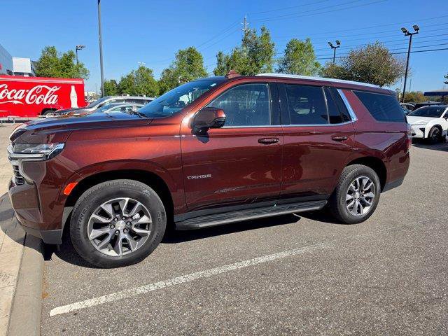 Used 2022 Chevrolet Tahoe LT w/ LT Signature Plus Package RWD image 5