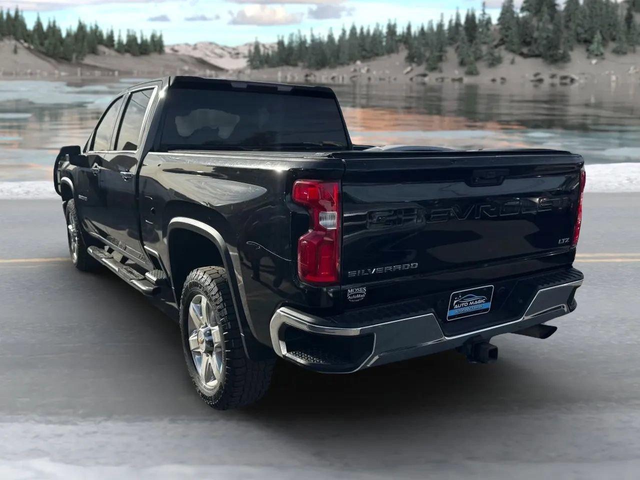 Used 2022 Chevrolet Silverado 3500 LTZ w/ Z71 Off-Road Package AWD/4WD image 5