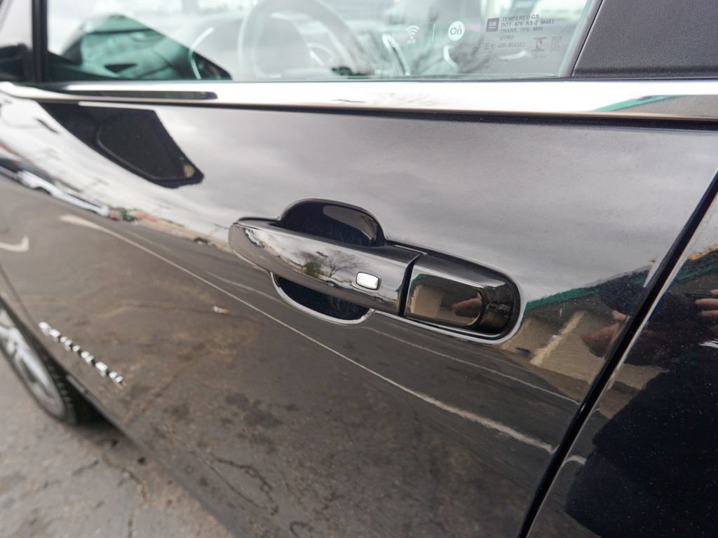 Used 2024 Chevrolet Equinox LT FWD image 8