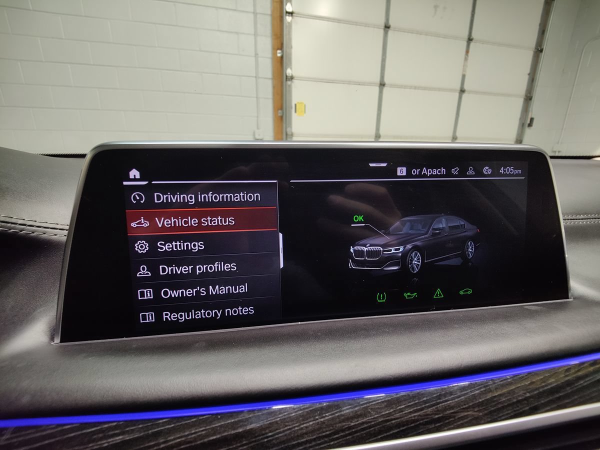 Used 2020 BMW 750i xDrive w/ Executive Package AWD/4WD image 51