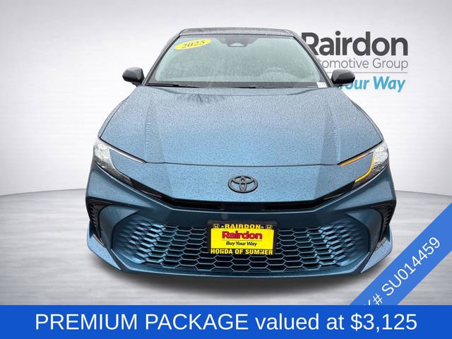 Used 2025 Toyota Camry XSE w/ Premium Package image 2