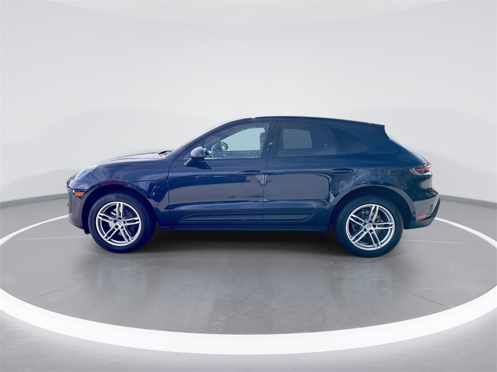 Used 2022 Porsche Macan Base image 4
