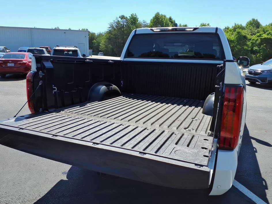 Used 2024 Toyota Tundra SR5 w/ SR5 Convenience Package RWD image 4