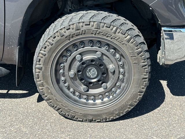 Used 2016 Toyota Tundra SR5 w/ TRD Off Road Package AWD/4WD image 11
