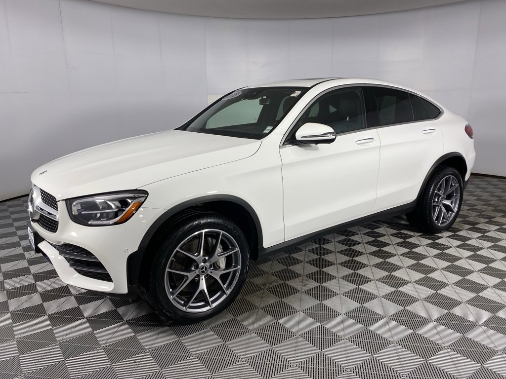 Used 2023 Mercedes-Benz GLC 300 4MATIC Coupe image 7