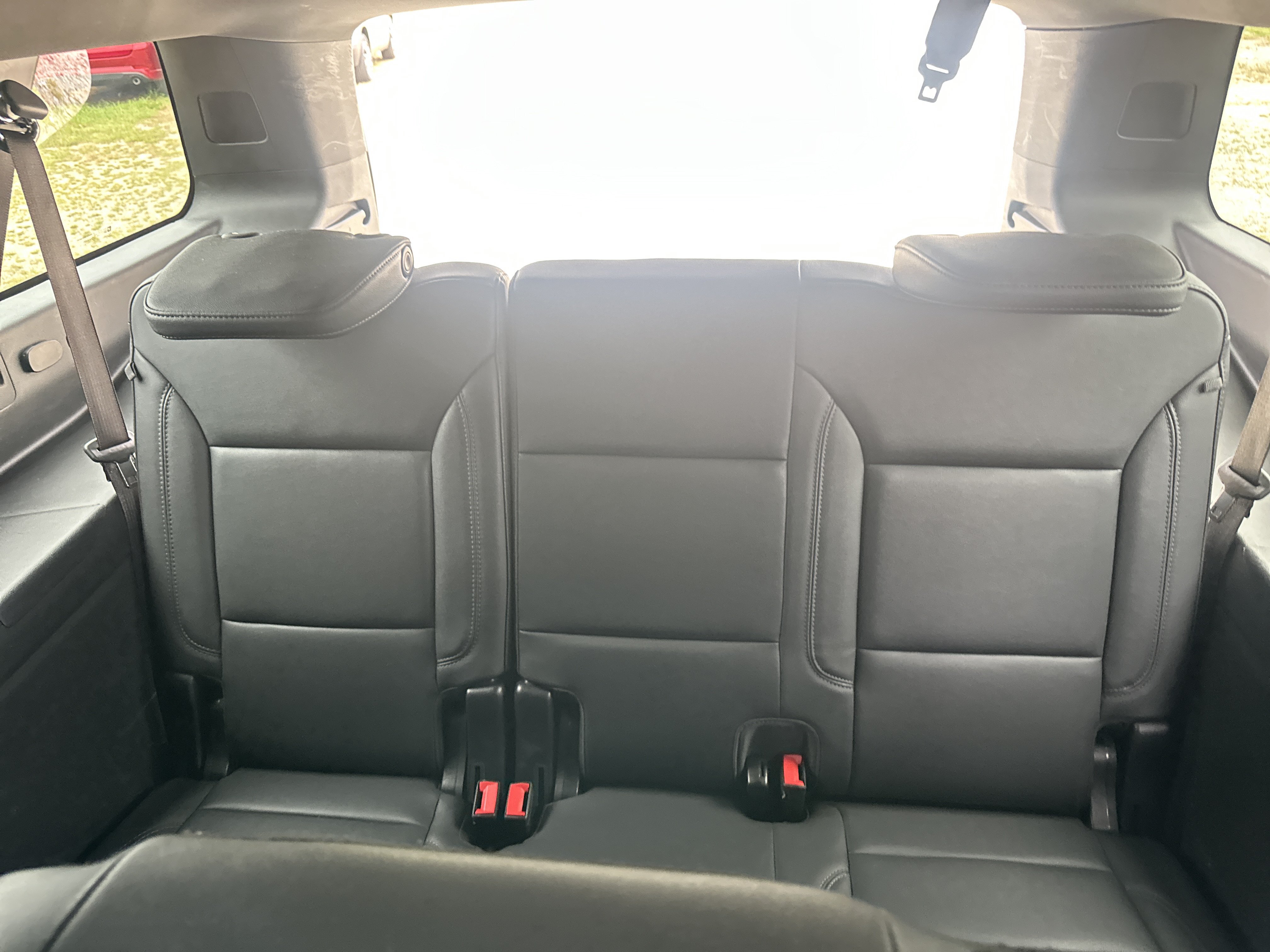 Used 2025 Chevrolet Suburban LT AWD/4WD image 25