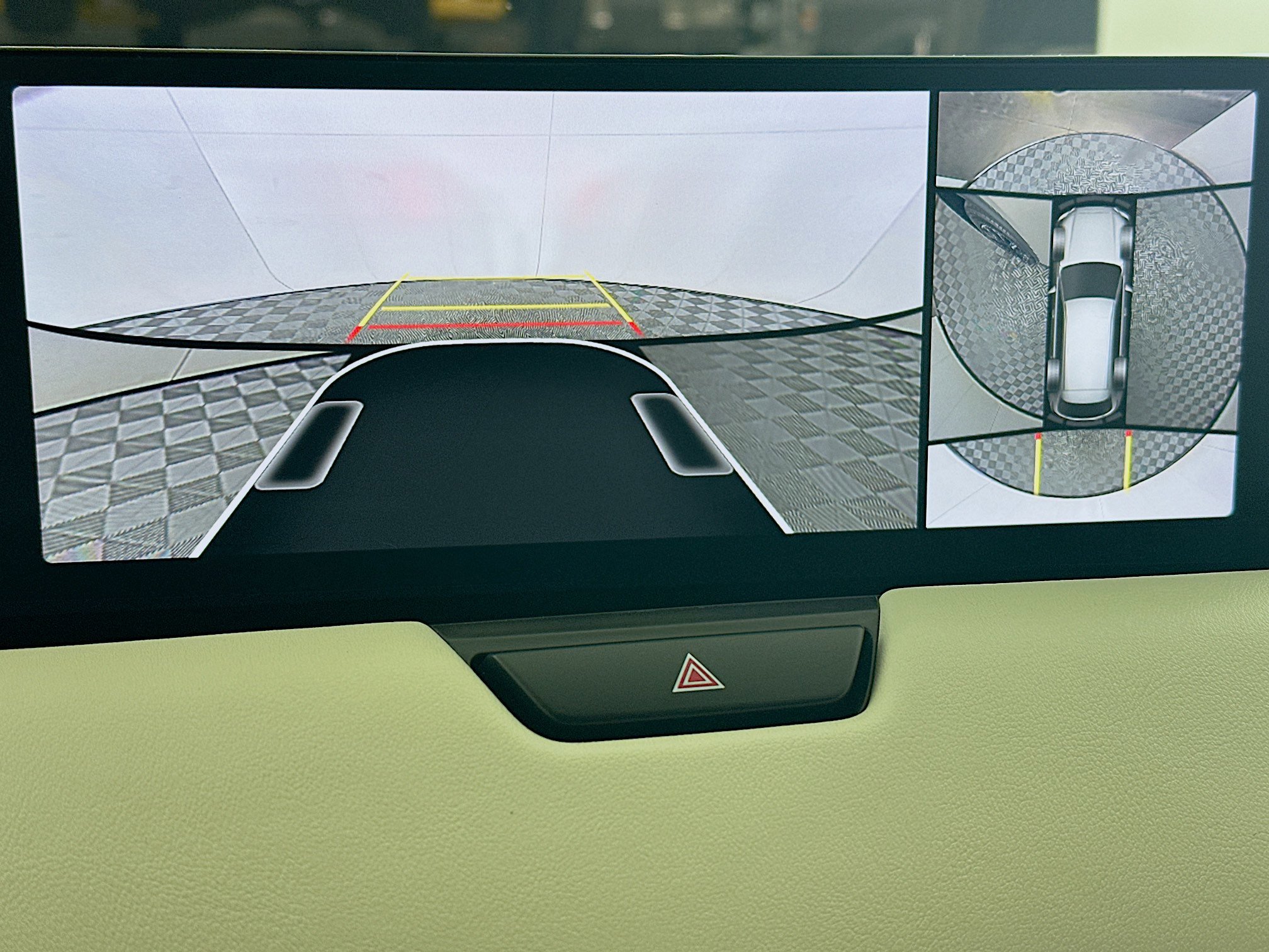 Used 2024 MAZDA CX-90 Plug-In Hybrid w/ Premium Plus AWD/4WD image 22