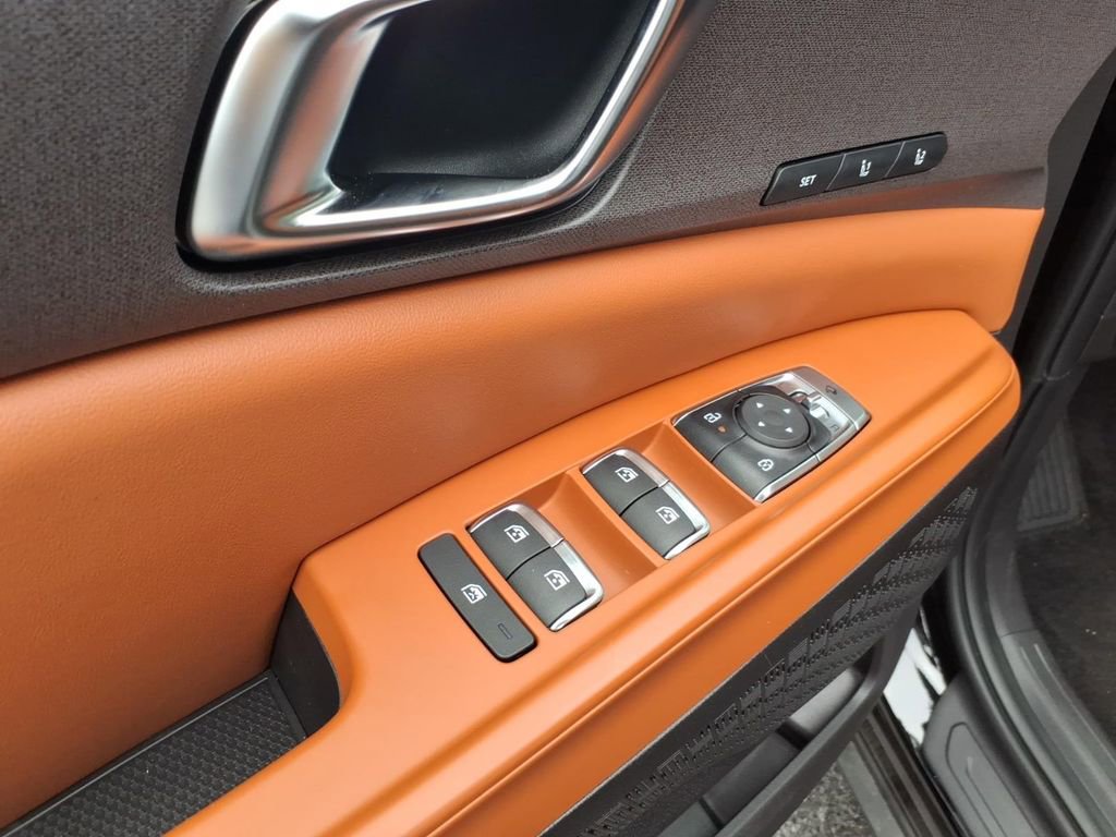 New 2026 Kia Carnival EX image 14