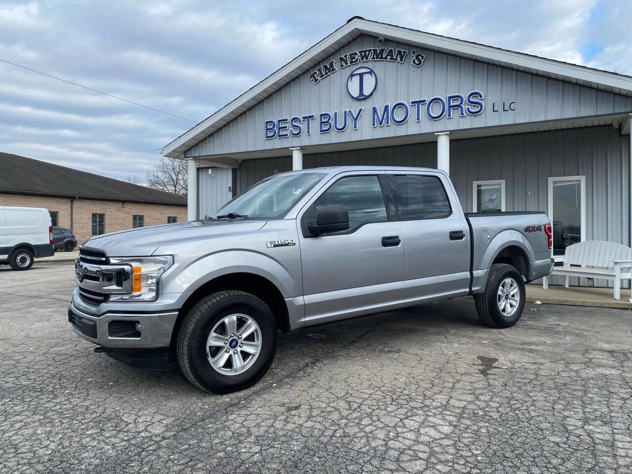 Used 2020 Ford F150 XLT image 1