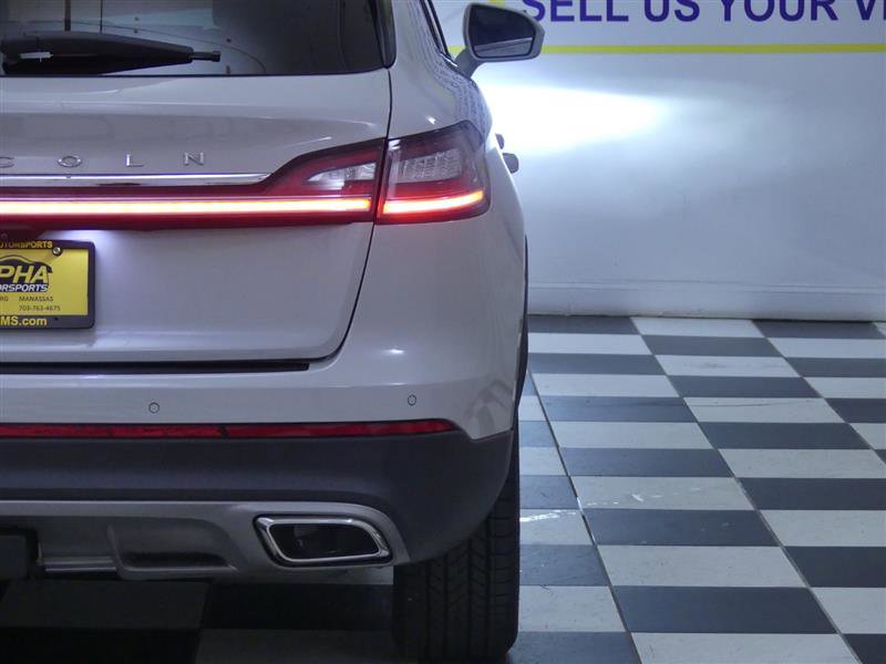 Used 2022 Lincoln Nautilus Reserve w/ Luxury Package image 34