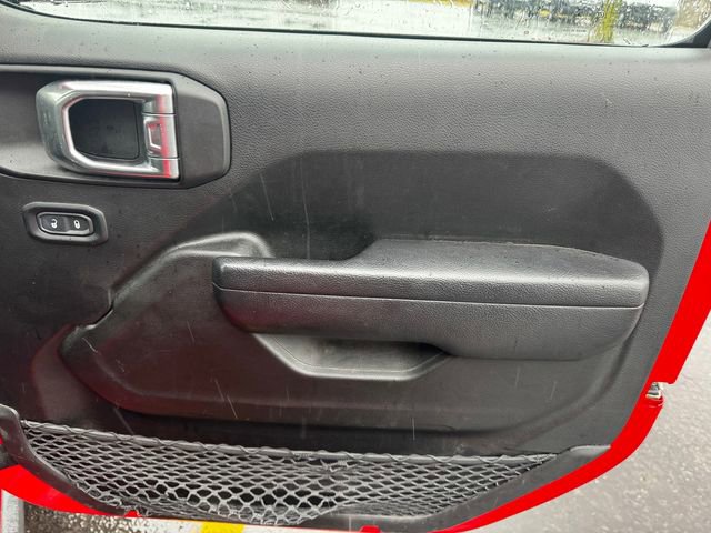 Certified 2022 Jeep Gladiator Willys image 13